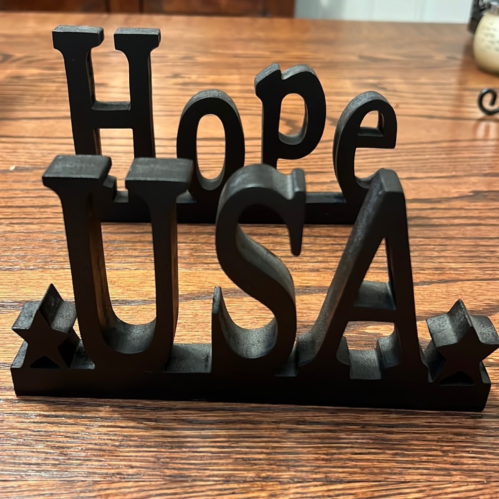 Hope and USA signs from At Home America